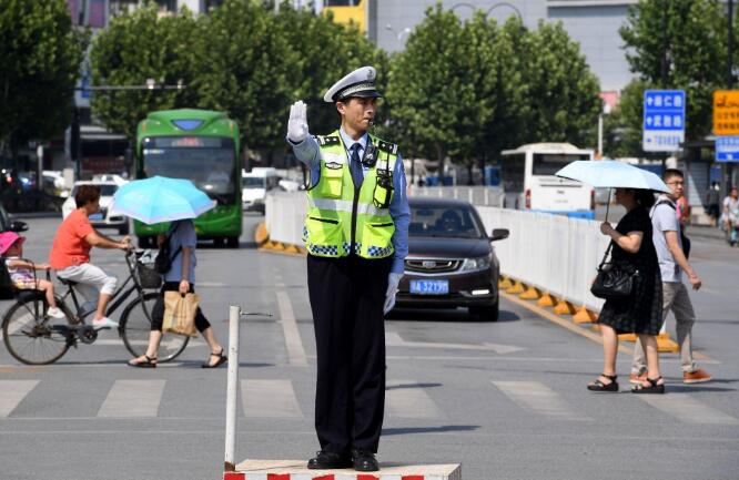 警用無人機